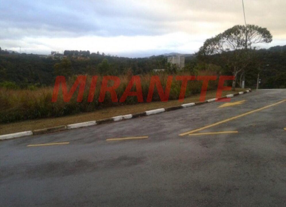 30ba1b3bbc3d3c73bd60f54e4c1e6b93