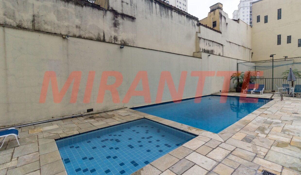 569167fbbaf96f4b9244cf072fddfd3f