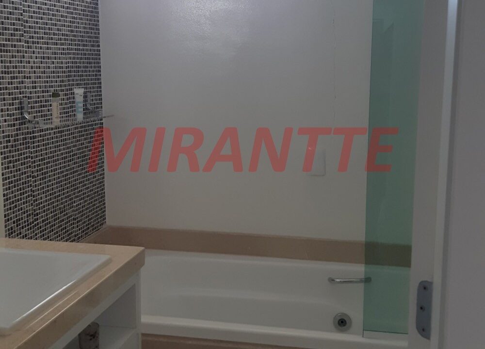 9792b4e0d867c45beac93f6ce4042cd4