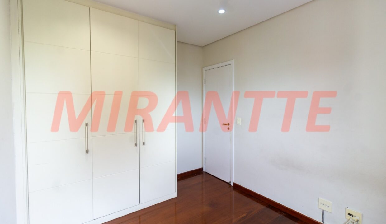 bf780246bb2773b247e87059b99ee075