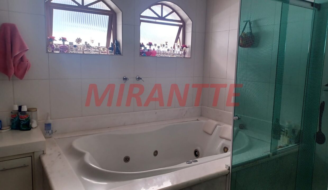 26057066250a22e5d6adfee1333e6bff