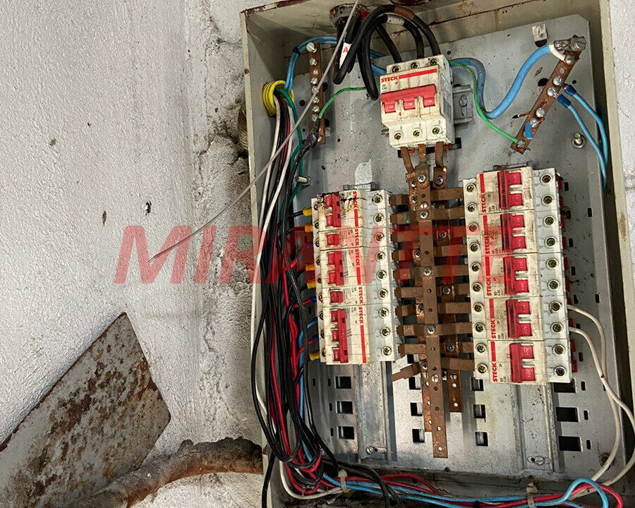 28577f86e54618e3557e59fa67b11486