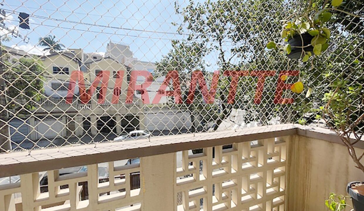 2b6a71a143b3768940e1ca6fc852e74e