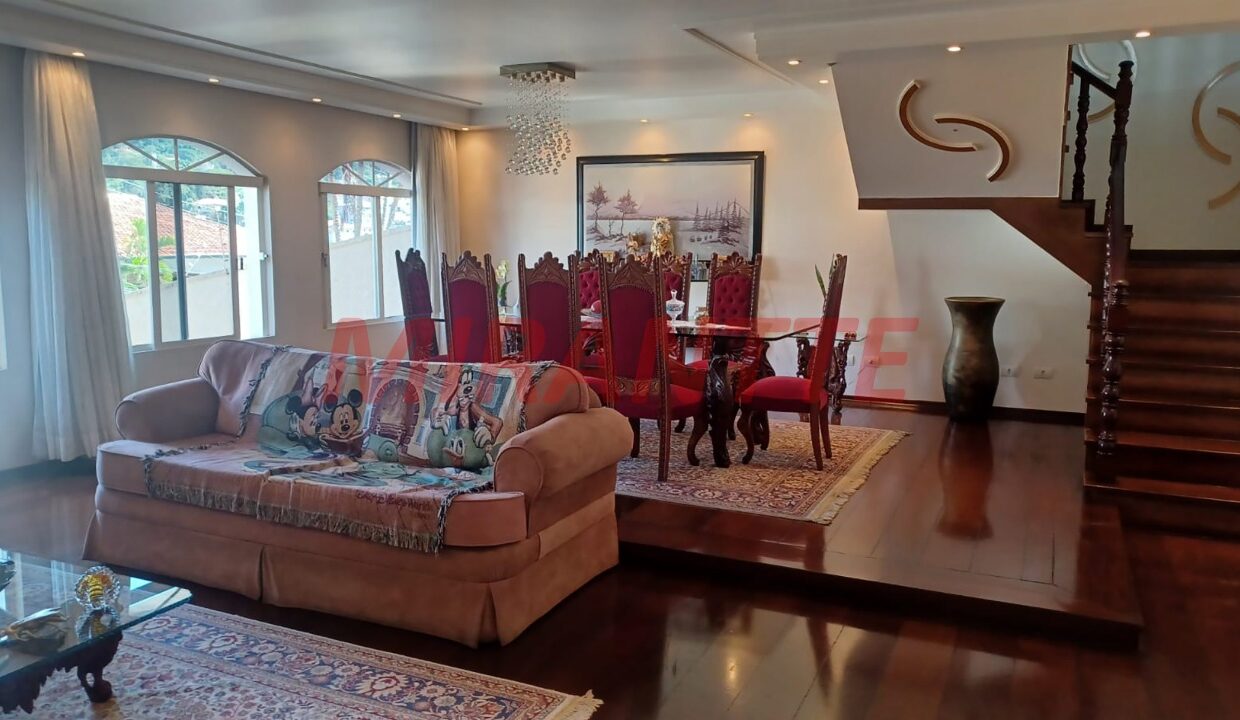 2d645d28e0bb3be88cb81beeac5738fc