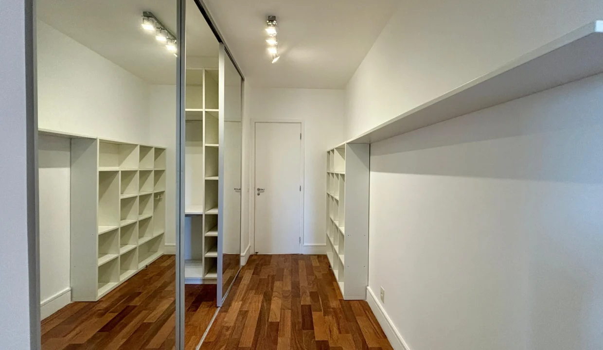 56f3b26e95e883d61534fa004b3ef263-apartamento-com-3-quartos-a-venda-154m-no-parque-colonial-sao-paulo