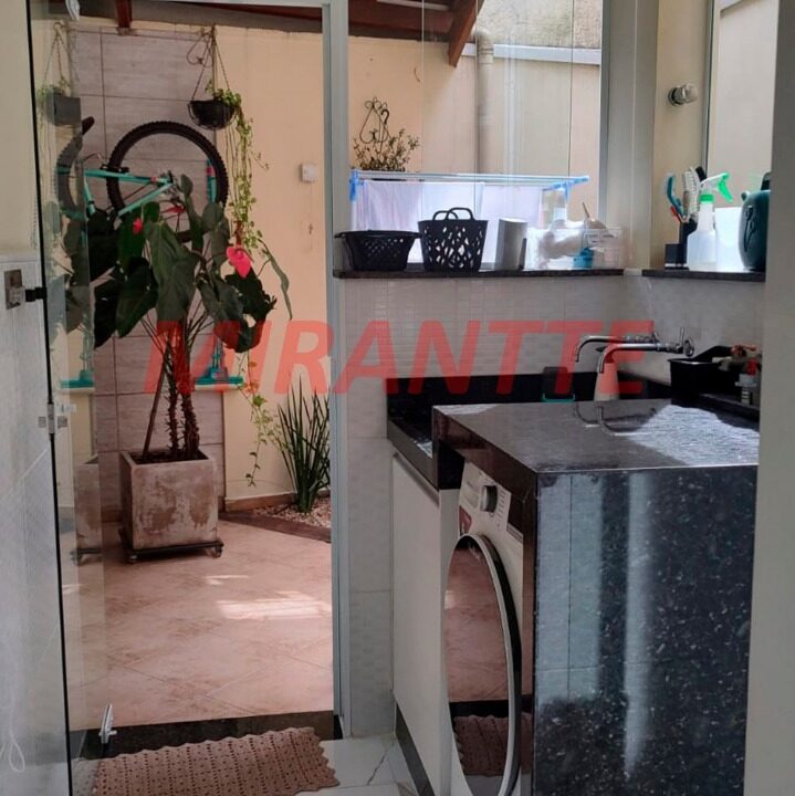 57493bbebe915f1d699bf9b1c6962f52