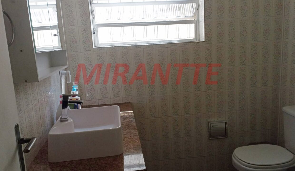 648435f937fb2be3a388bbdee315ce79