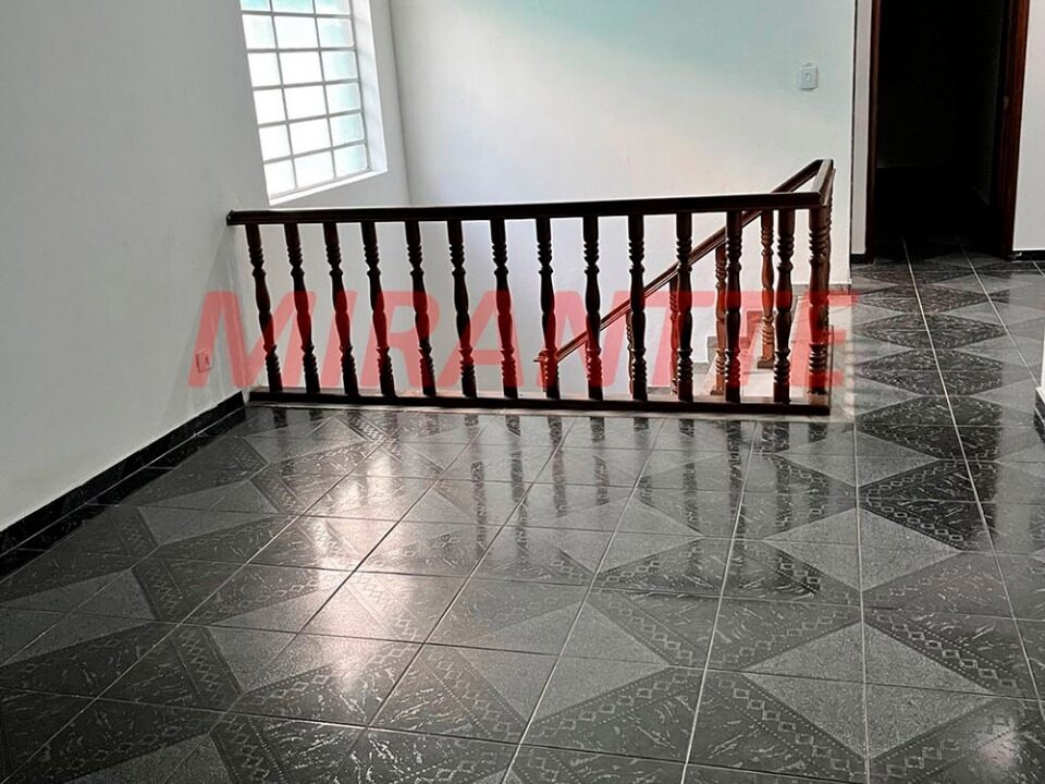 661d18fba2c8ed30d055836de585f649