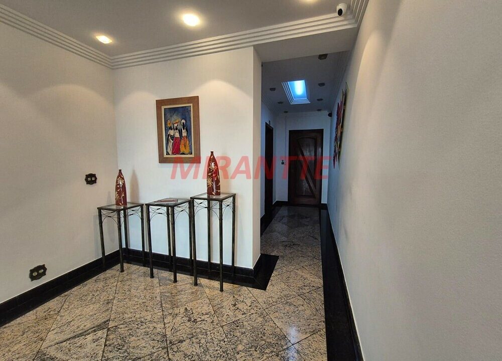 9884bdb03cfbbac5f3408c30938f1d56