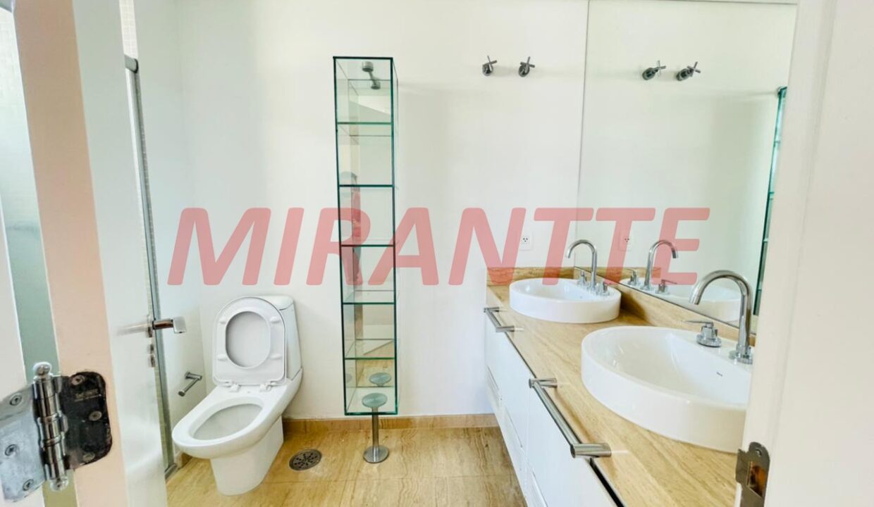 a174e4cc397574bb261ac5fb52991d21