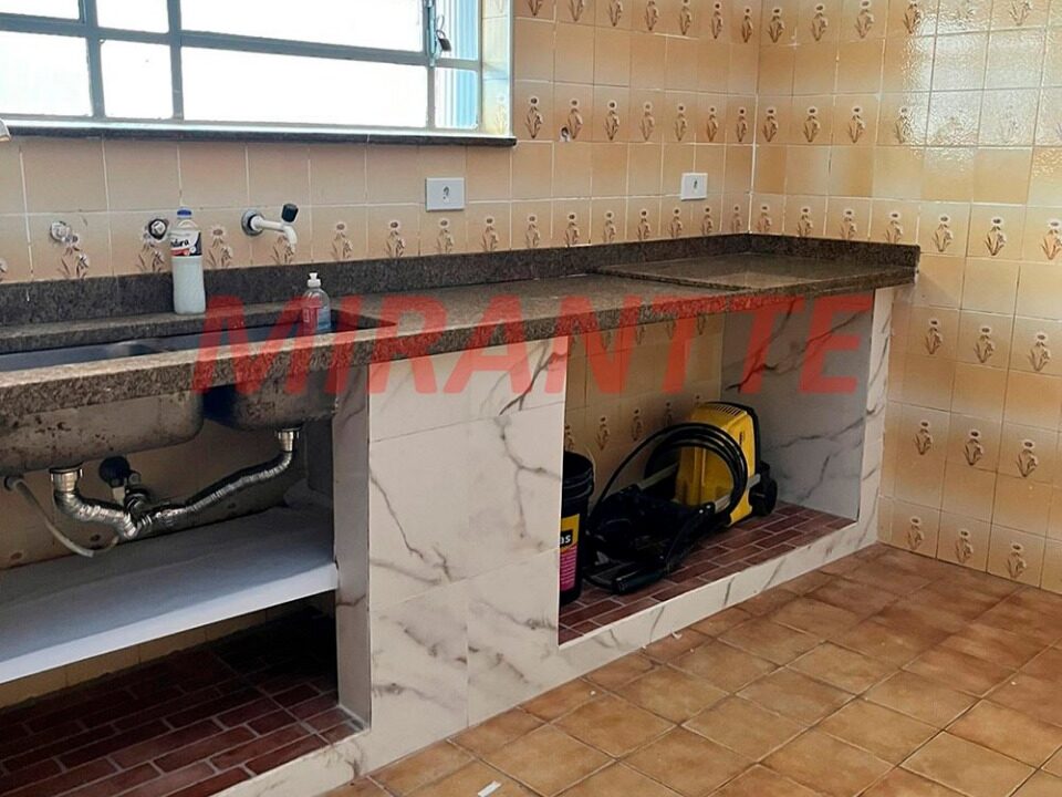 bc74d376d87a25a45b6ef211e9228d33