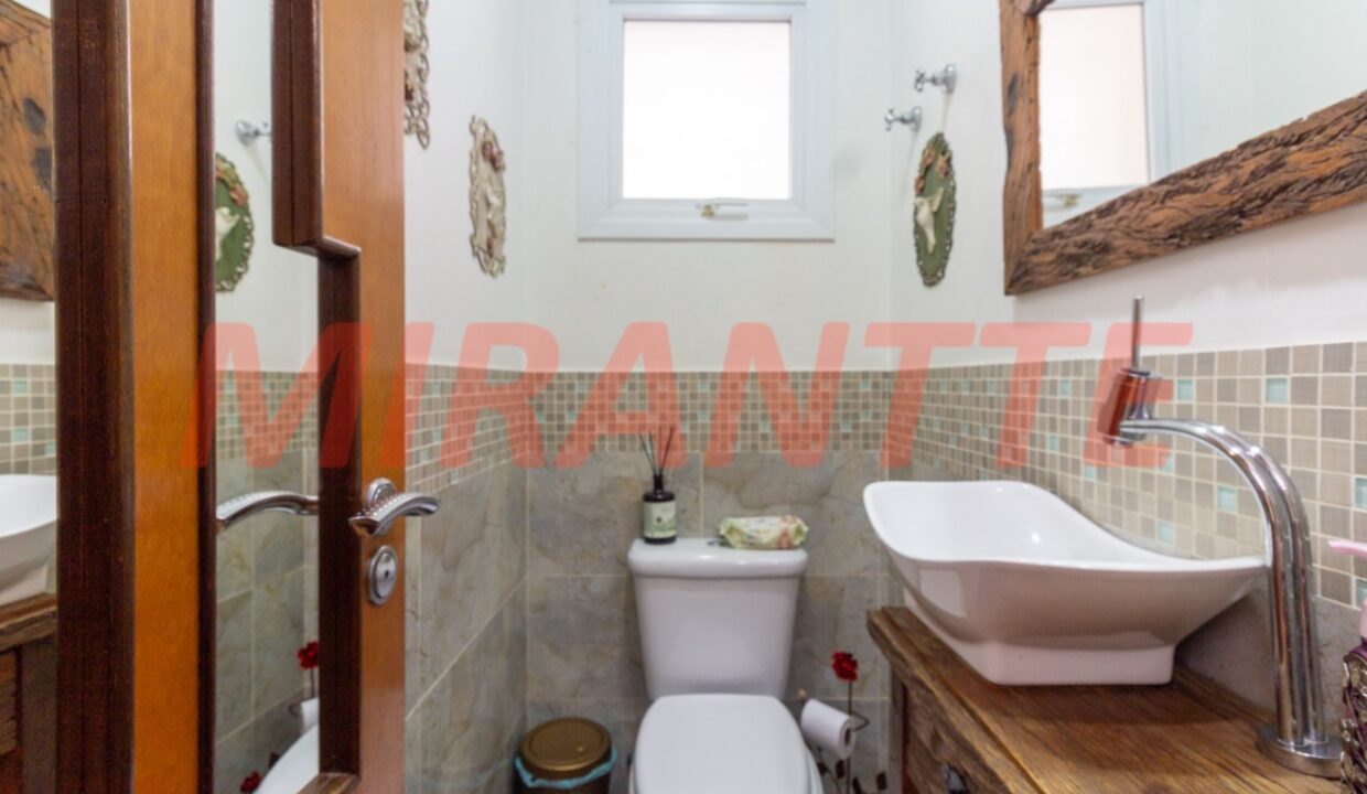 c1de918f4d886788caac5f490c37e80b