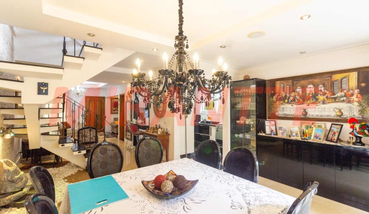 cae76e6d1ea76f435927a538cbe4b083