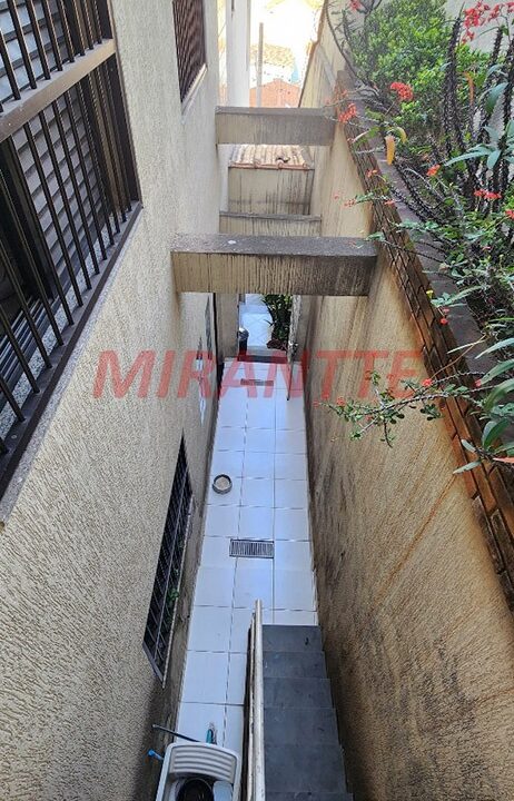 cf9d1cd682c404bf667aba6ca8548e4b