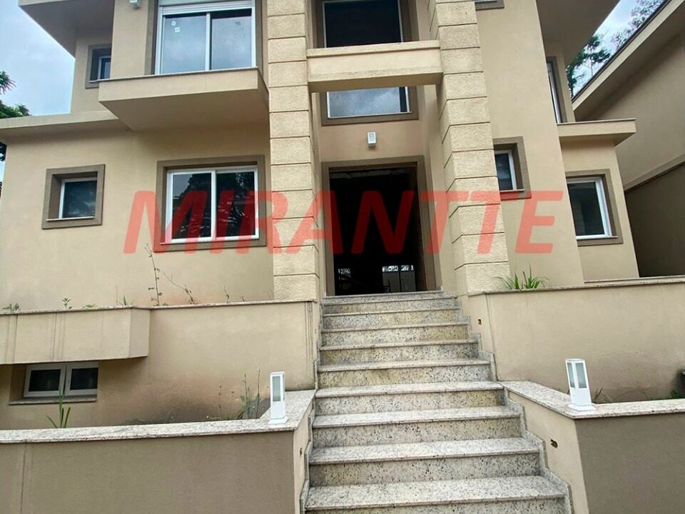 d0309b3219d67803784b34de3e2db728