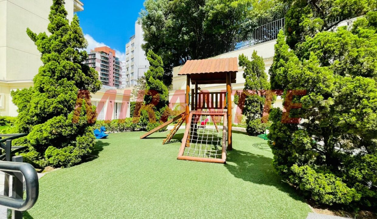 d0b19c91f069490f9f69d53d95ec548d