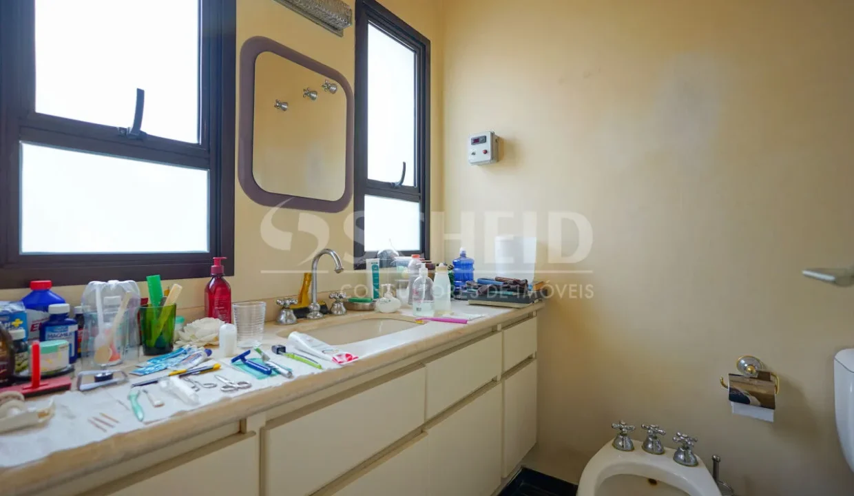 e0379eaff6a23d8143bb0b9f2434af7b-casa-com-3-quartos-a-venda-300m-no-brooklin-paulista-sao-paulo