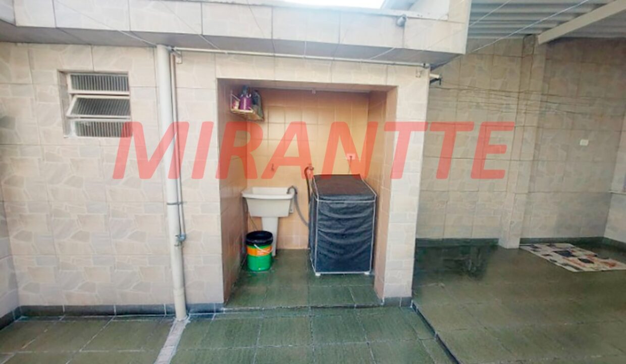 e0401b0de8f8d6411bd8230cbd034ff9