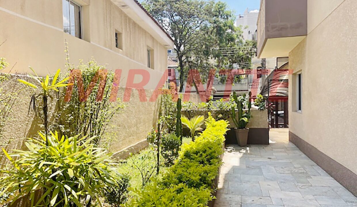 e06c9aec1d4adbfc272c5da42ecfab70