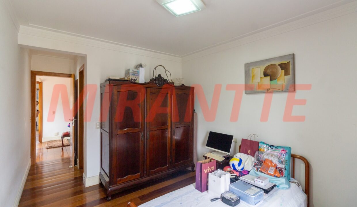 e6e9653d4589973d3ebb8f73f774f4d1