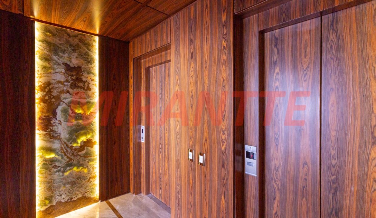 f426219239c9a80313e7b45f2e272f94