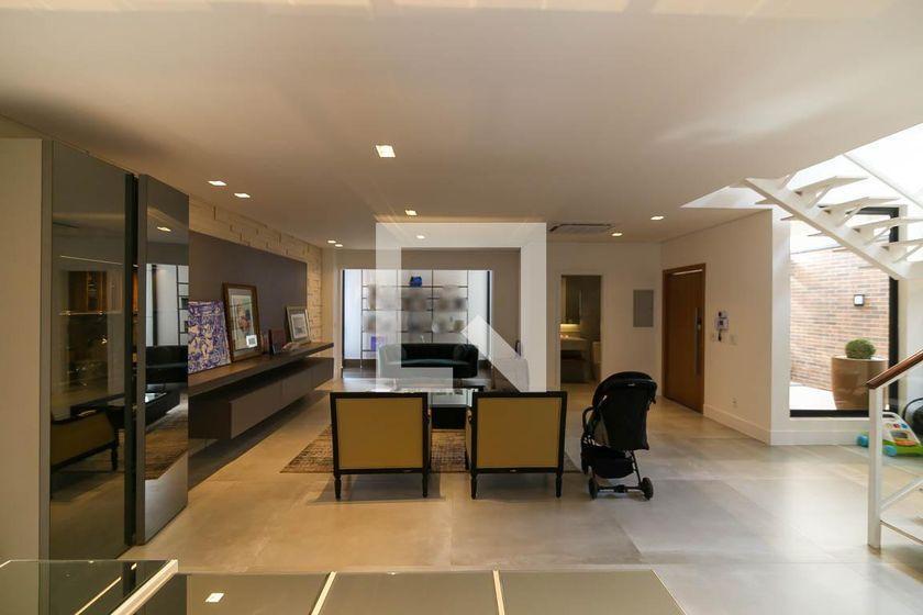 Casa à Venda – Jardim Paulistano, 3 Quartos, 408 m² – São Paulo