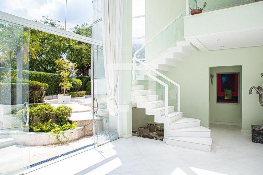 Casa à Venda – Higienópolis, 5 Quartos, 600 m² – São Paulo