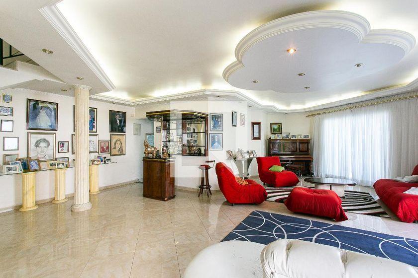 Casa à Venda – Tatuapé, 5 Quartos, 1000 m² – São Paulo