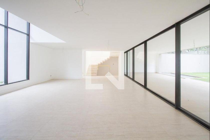 Casa à Venda – Chácara Santo Antonio, 4 Quartos, 950 m² – São Paulo