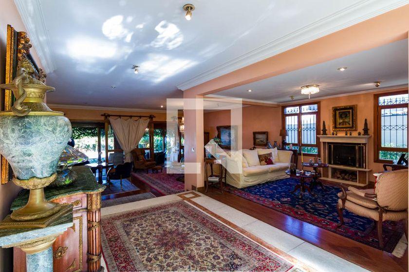 Casa à Venda – Jardim Guedala, 4 Quartos, 735 m² – São Paulo