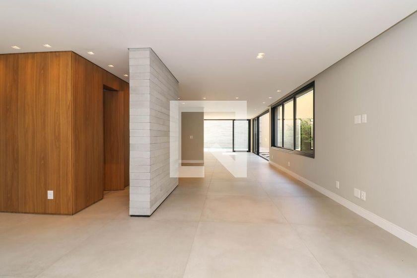 Casa à Venda – Jardim Paulistano, 4 Quartos, 340 m² – São Paulo