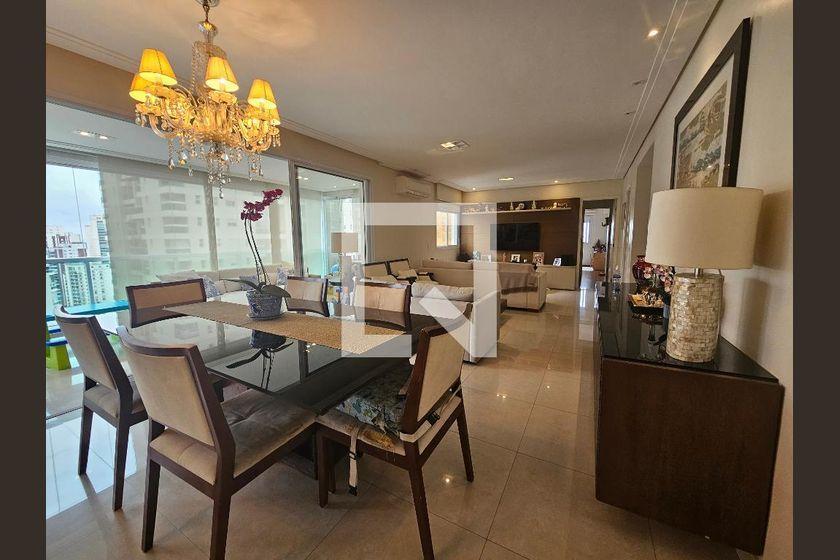 Apartamento à Venda – Campo Belo, 3 Quartos, 161 m² – São Paulo