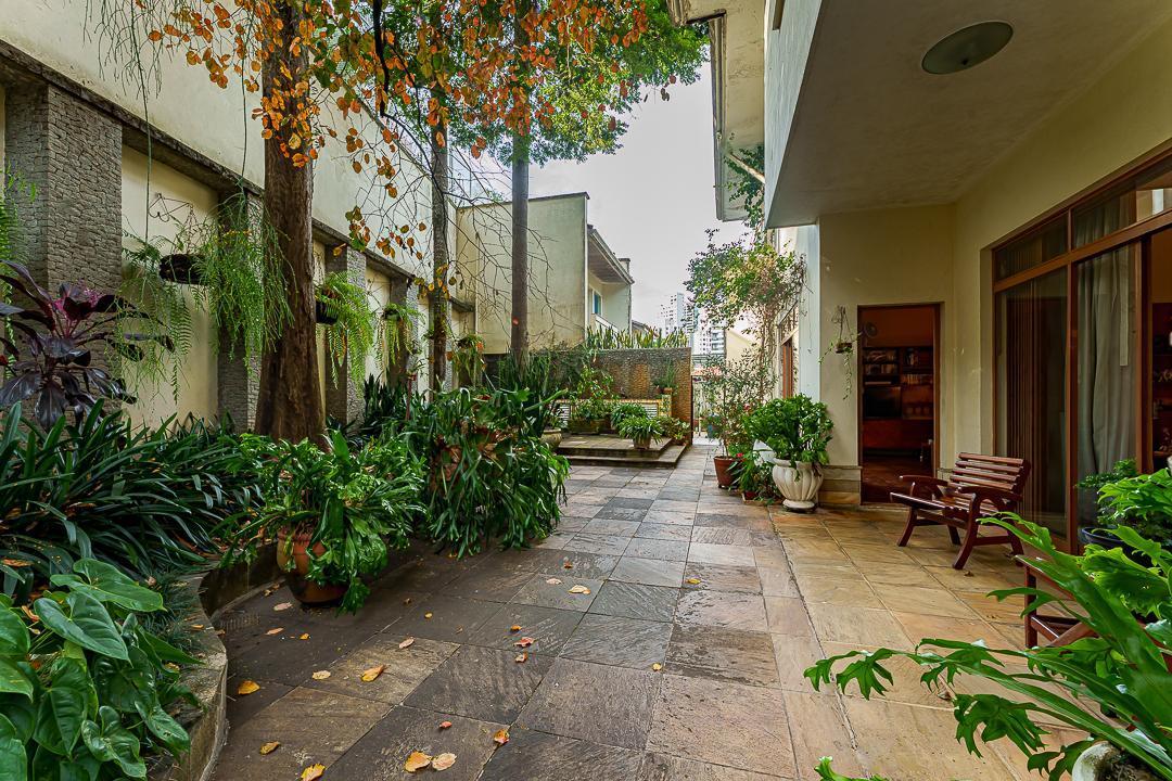 Espetacular casa tipo para venda em Pacaembu com 3 quartos, sendo 1 suíte, 320m² – remaxmonarca#BX7K